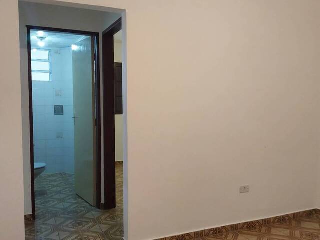 Casa para Locação em Embu das Artes - 4