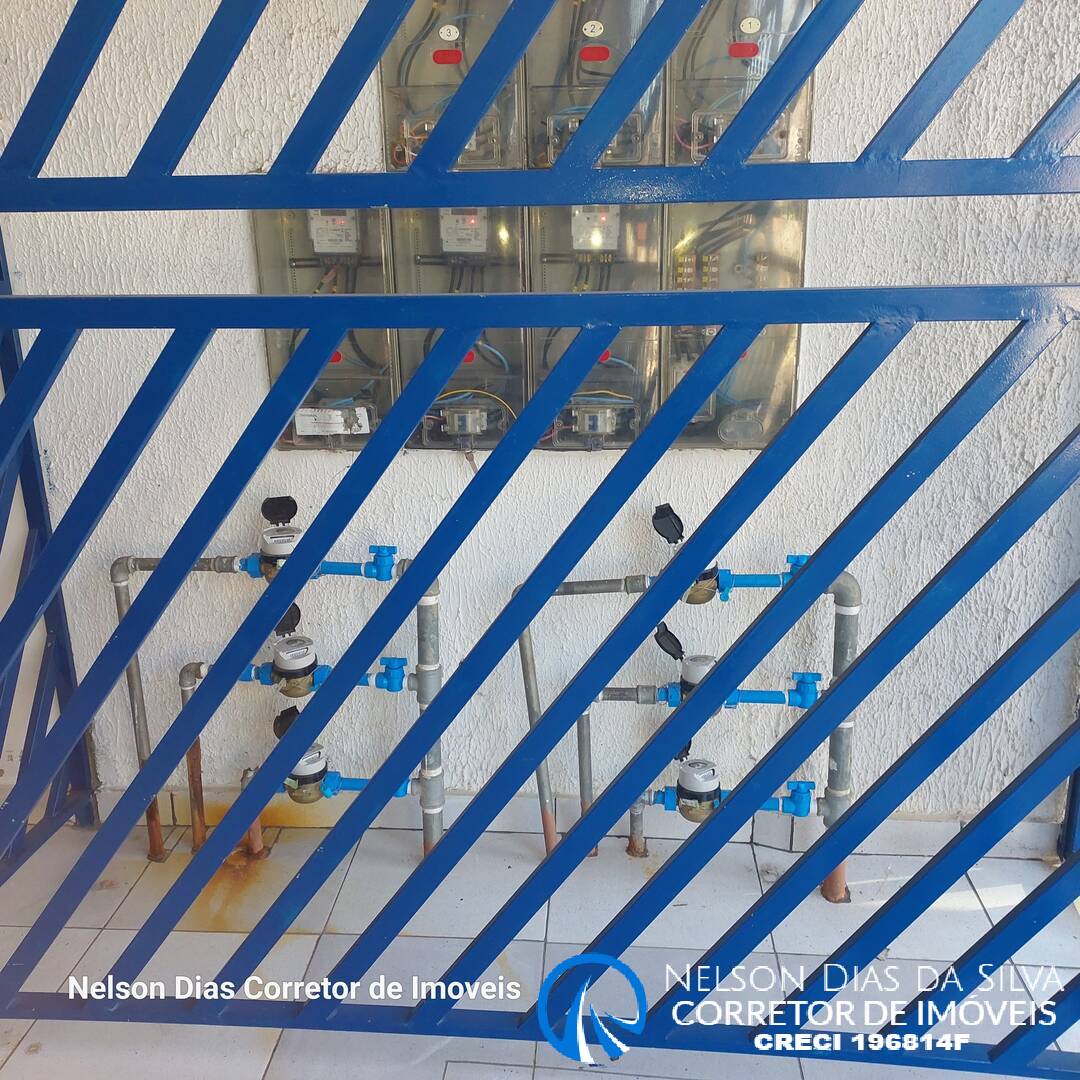 Casa, 6 quartos, 180 m² - Foto 4