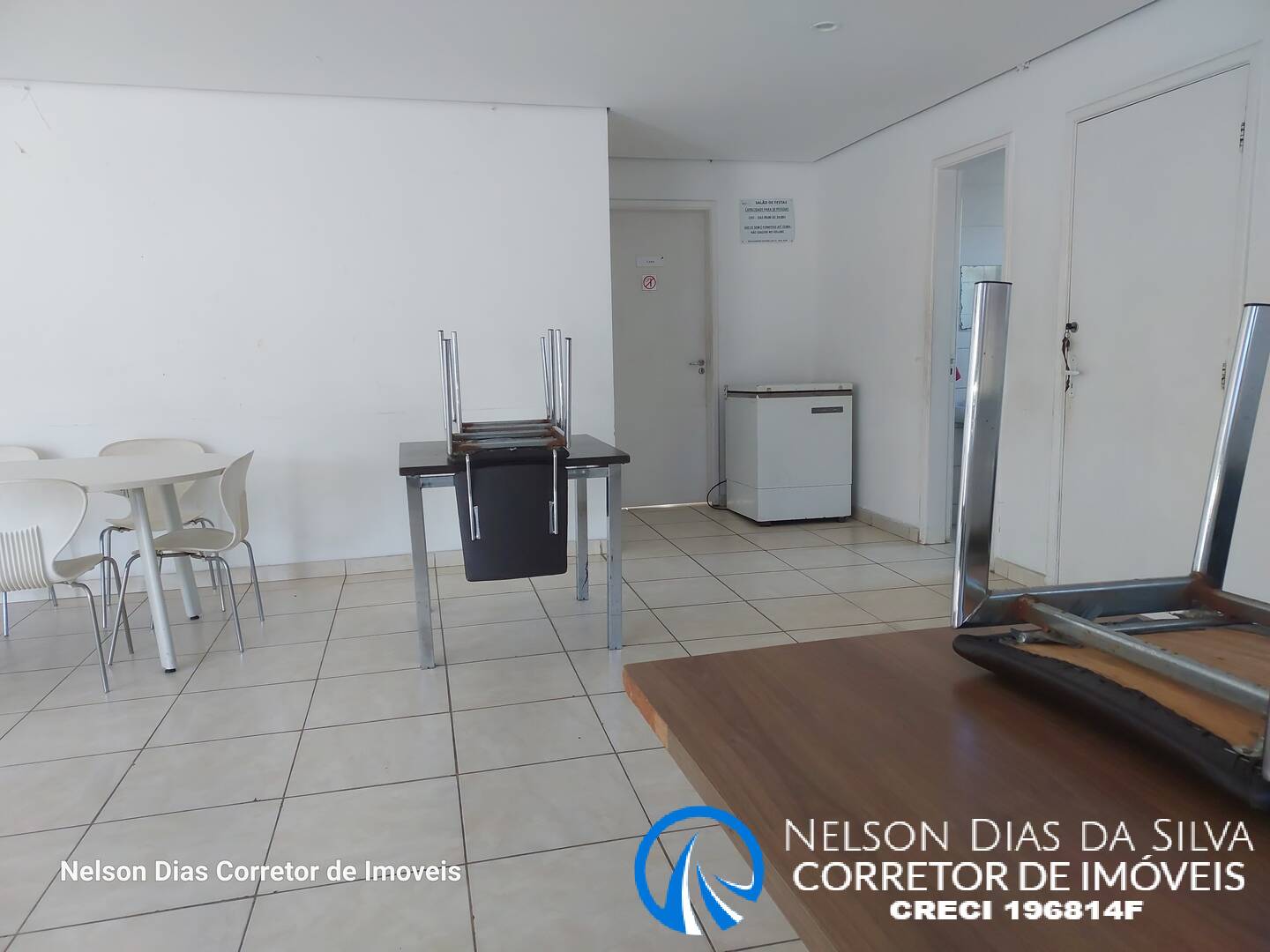 Apartamento à venda com 2 quartos, 43m² - Foto 24