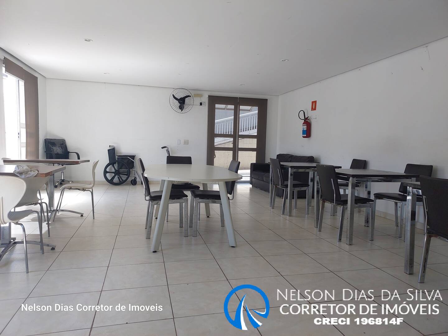 Apartamento à venda com 2 quartos, 43m² - Foto 28