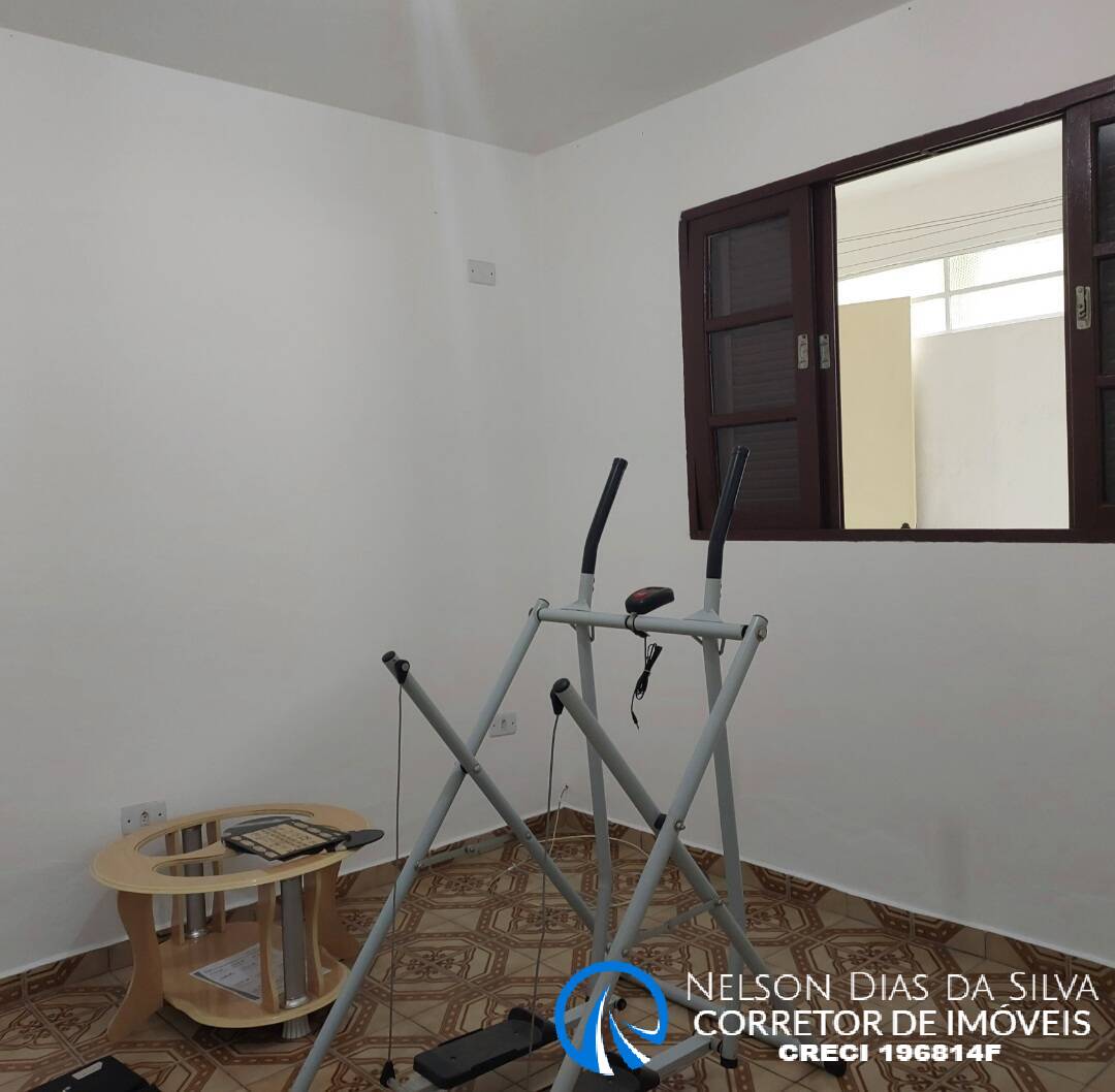 Casa para alugar com 1 quarto, 40m² - Foto 7