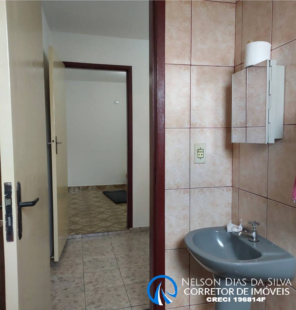 Casa para alugar com 1 quarto, 40m² - Foto 9