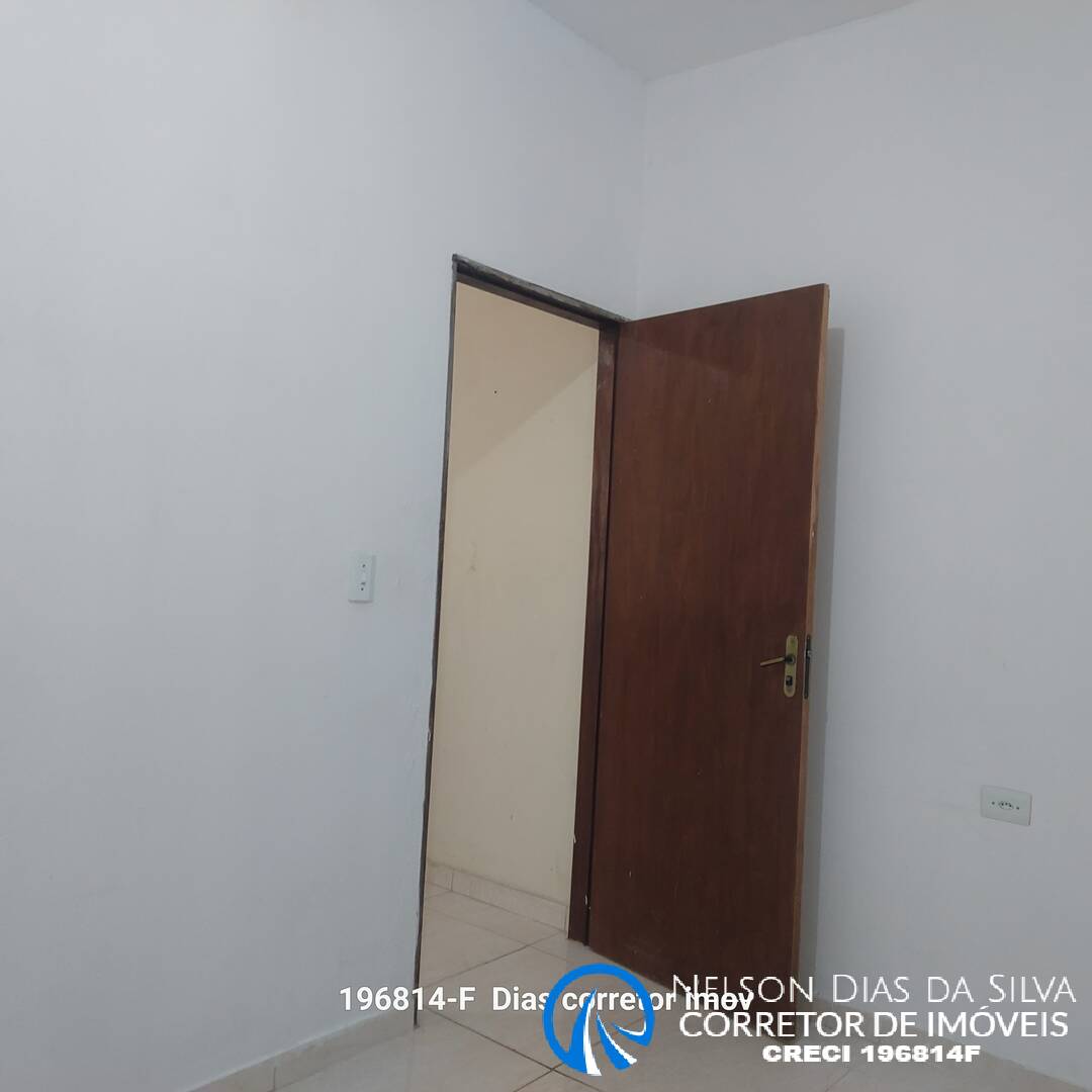 Casa para alugar com 1 quarto, 35m² - Foto 23